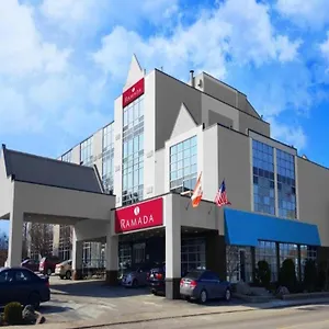 3* Hotel Ramada By Wyndham By The River