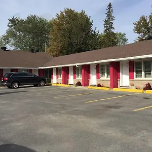  Motel Stardust Canada